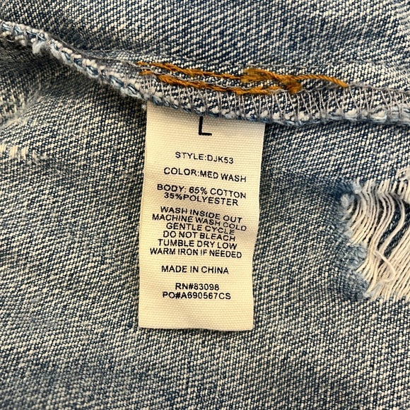 Ci Sono Distressed Denim Jacket Large - Picture 8 of 9